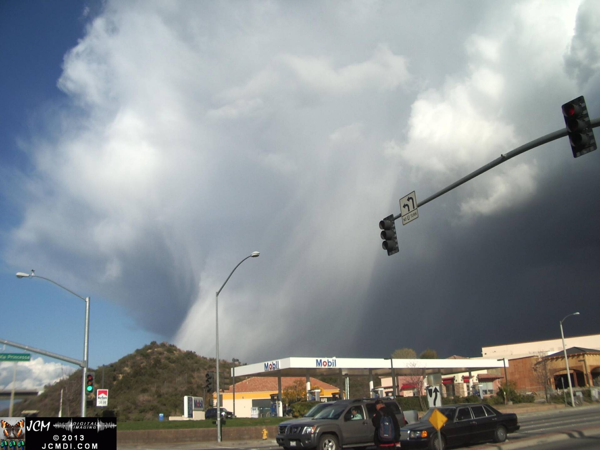 Hailshaft and cumulonimbus cloud in Santa Clarita (canyon country) california